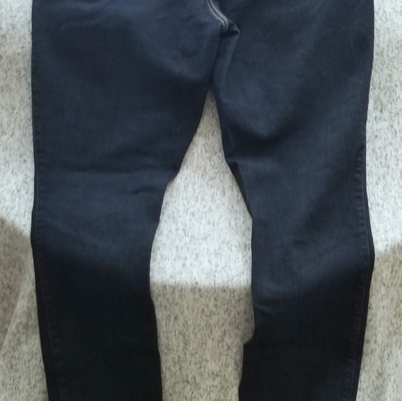 TORRID Bombshell Skinny Premium Dark Wash Jeans 14R - Picture 4 of 4